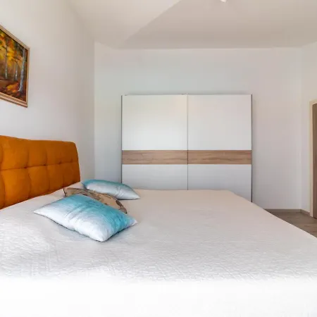 Berat Apartman *