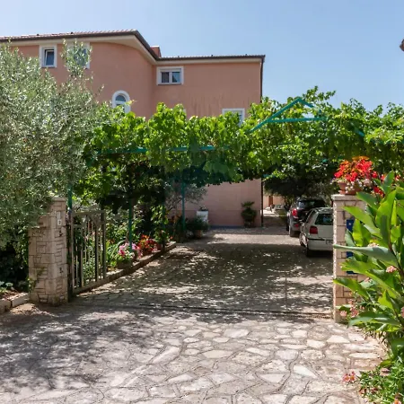 Berat Apartman *
